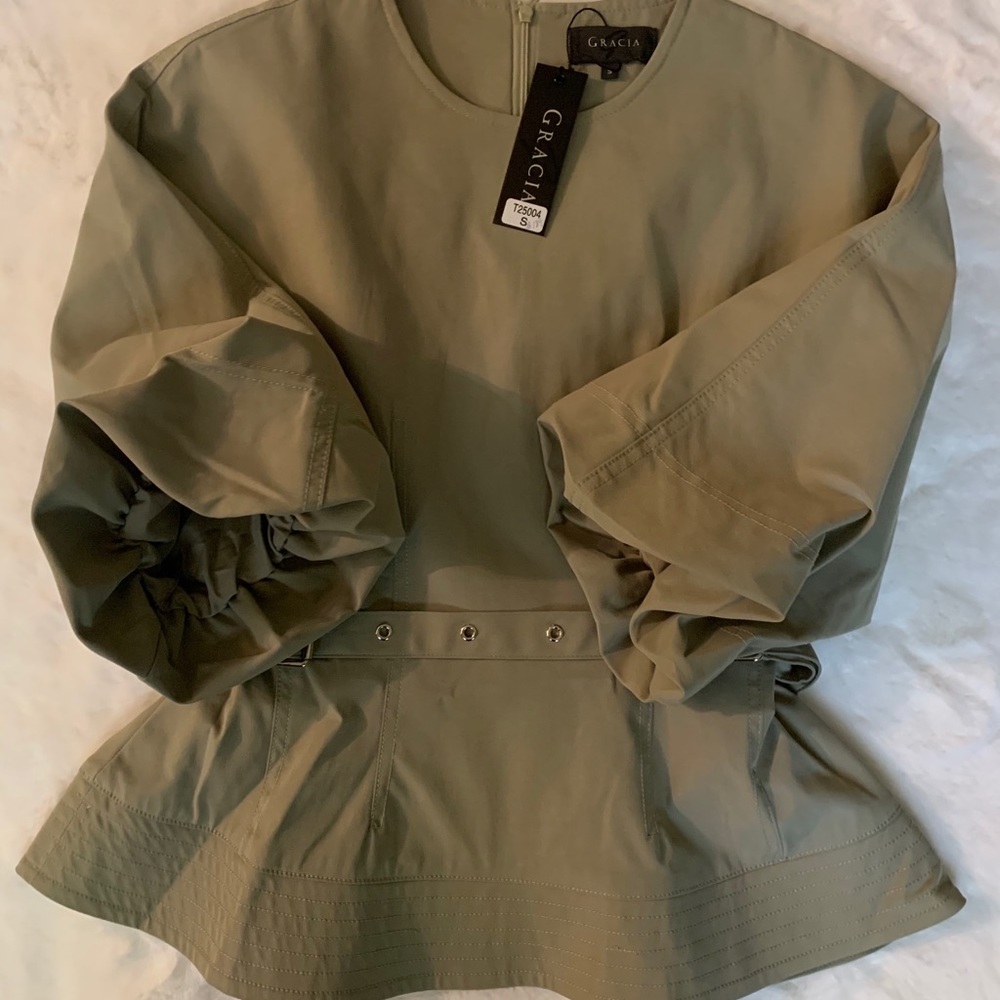 LAST ONE NWT gracia sage green belted top